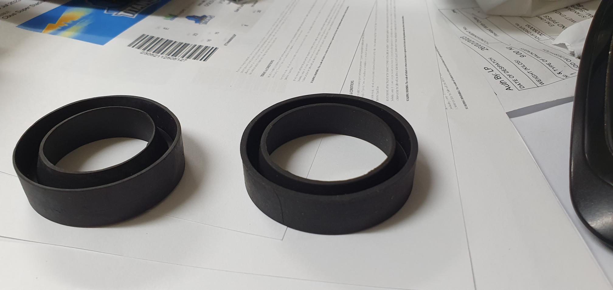 Vee rubber 40mm and 32mm image 2
