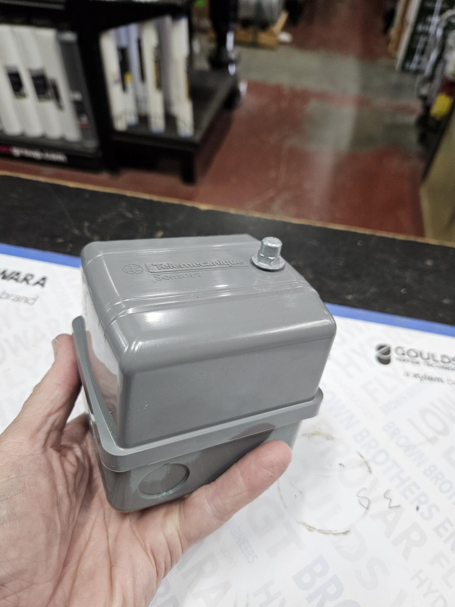 SQD-GHG Heavy duty pressure switch image 2